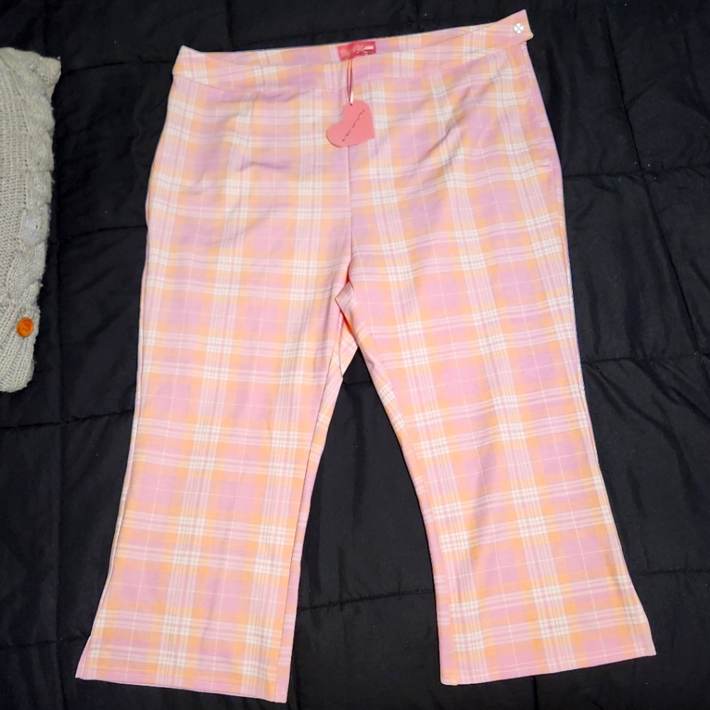 dolls kill pink plaid pedal pushers